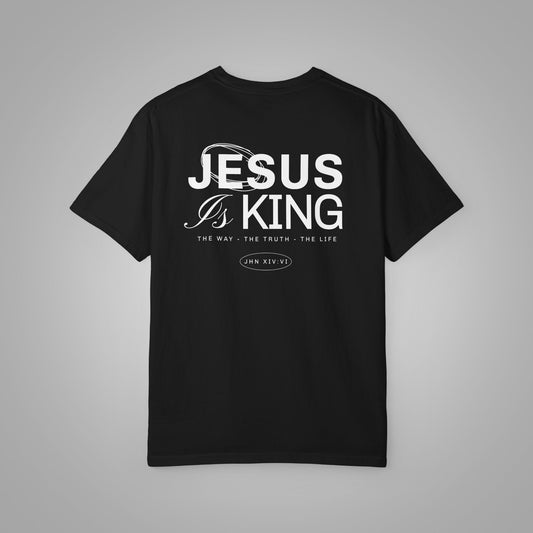He Reigns - Heavyweight Tee